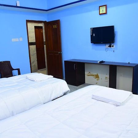 Thangam Residency Карайкуди Екстериор снимка